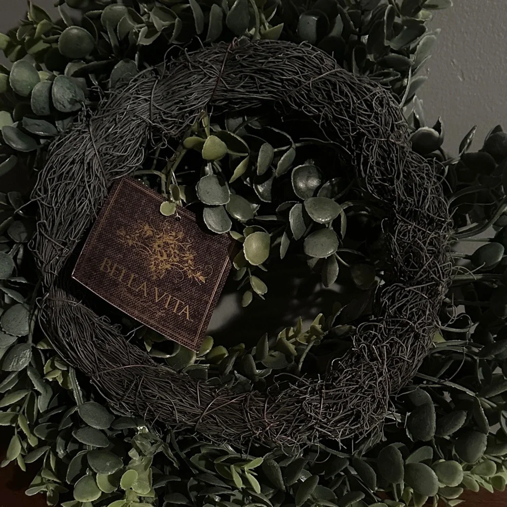 Bella Vita Green Eucalyptus Faux Leaf Wreath